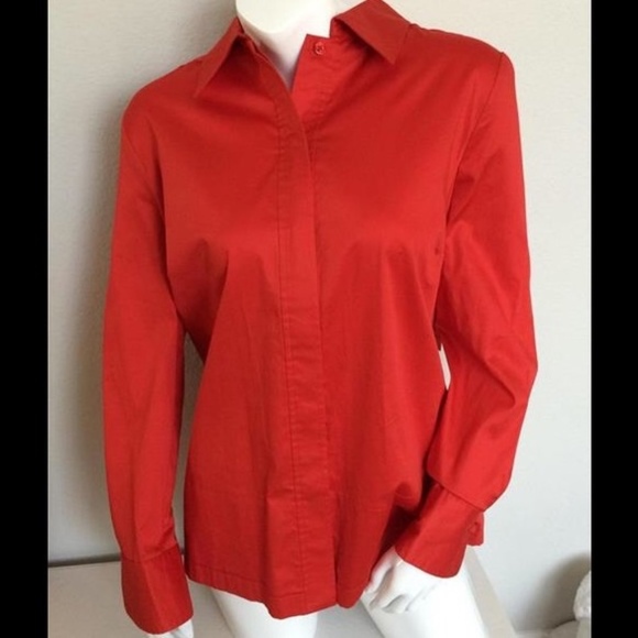 Difference Red Pleated Back Blouse - Picture 1 of 5